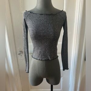 Off the shoulder metallic ribbed long sleeve silver shirt